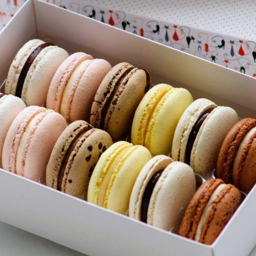 Macarons selection box of 12