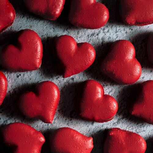 Red Macarons heart shaped box of 6 - Chocolate